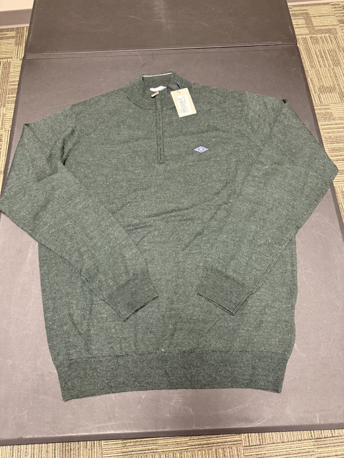 NWT MEN'S PETER MILLAR 1/4 ZIP SWEATER, SIZE: M, COLOR: GREEN (M10.19)
