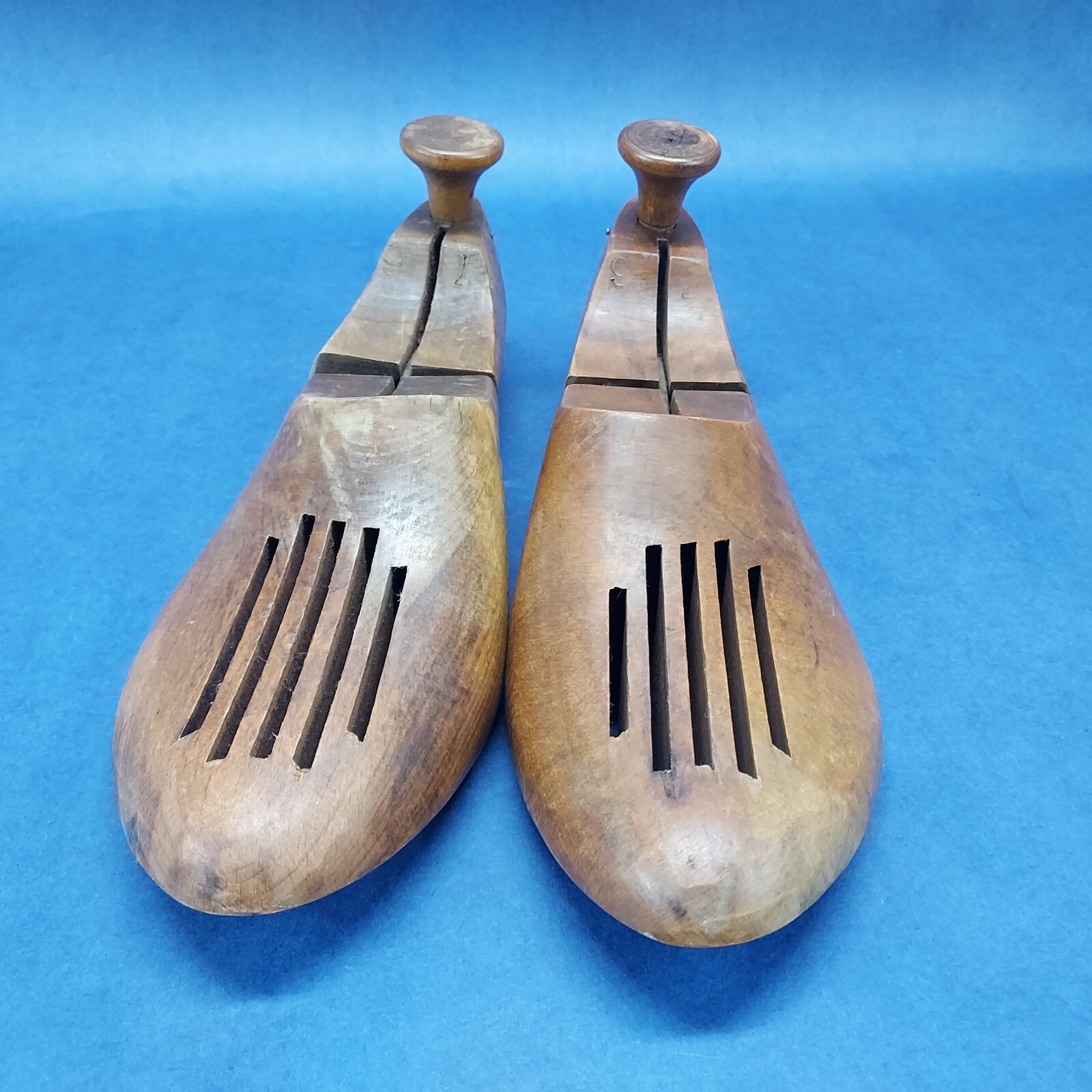 Cobblers Vintage Set Of Wooden & Metal Cobbler Mold Shoe Forms Folding