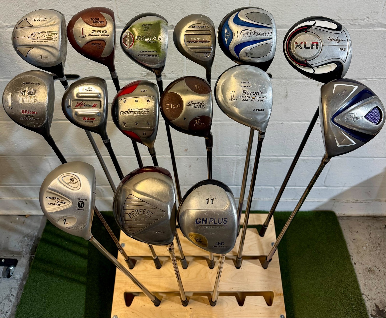 Wholesale Lot of 15 Golf Clubs - Assorted Drivers