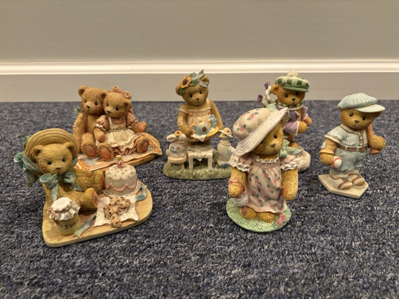 1991 - 2009 assorted small cherished teddies bear collection