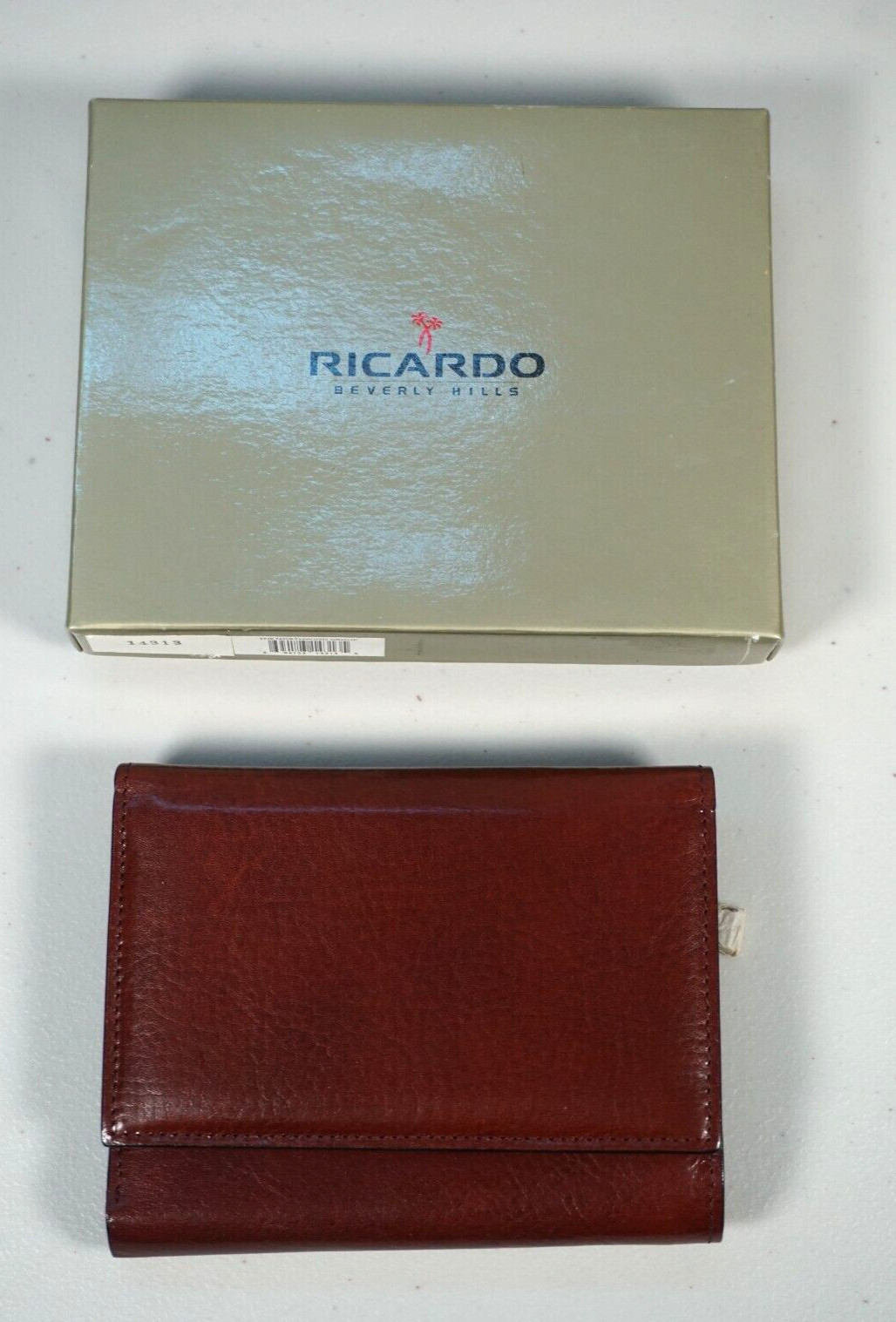 Ricardo Beverly Hills Like Crocodile Passport Travel Divide Wallet Brown Leather