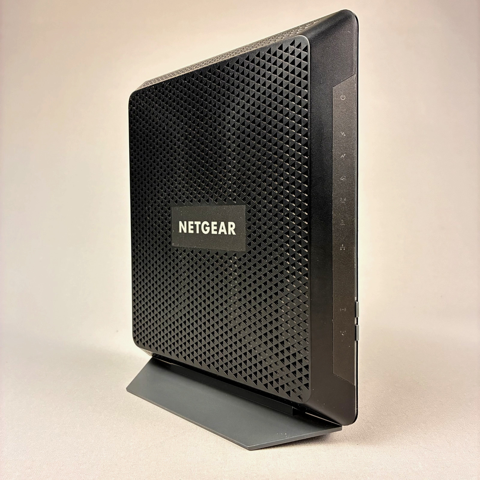 NETGEAR Nighthawk AX6 AX2700 WiFi 6 Cable Modem Router DOCSIS 3.1 CAX30