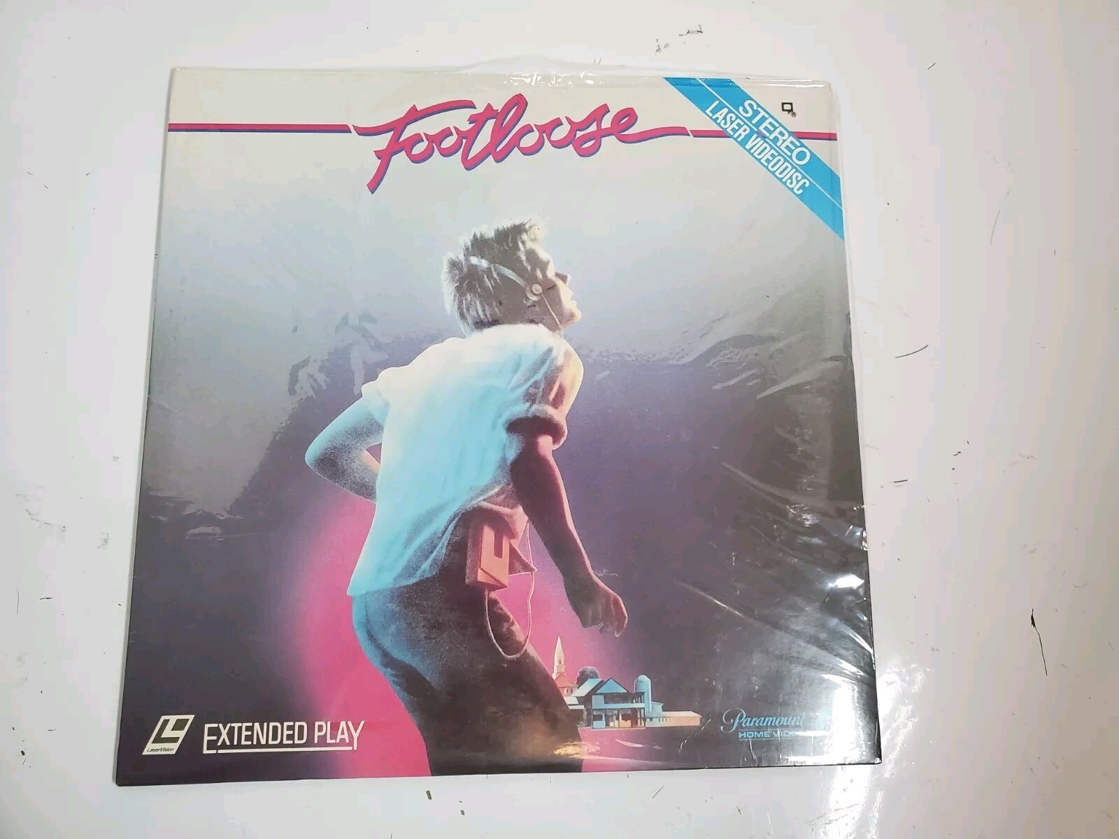 Footloose (1984) Paramount Stereo Laserdisc LD - Kevin Bacon Lori Singer 