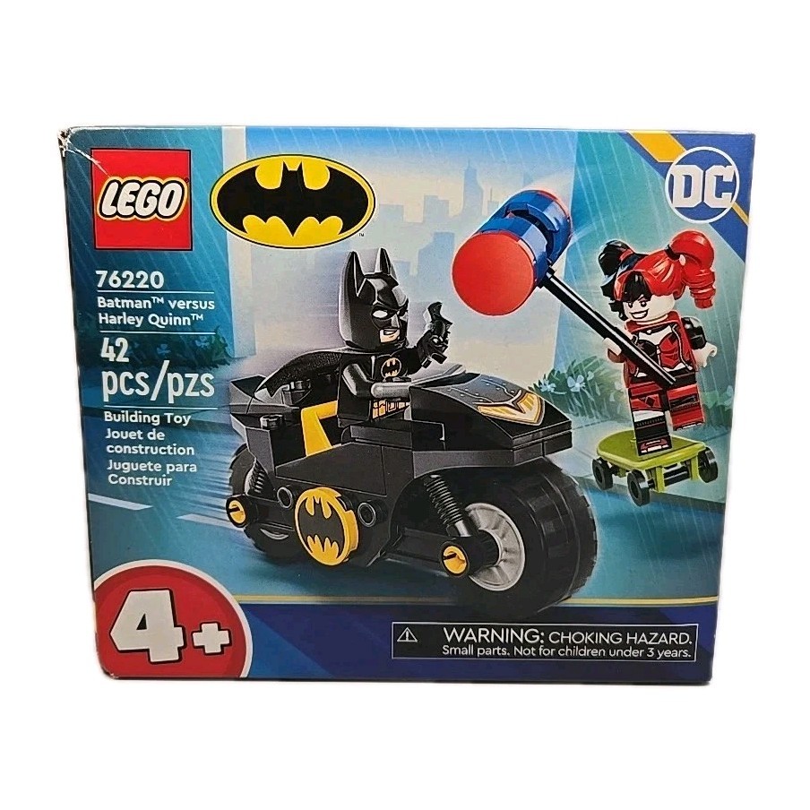 Brand New Batman Versus Harley Quinn Retired Lego Set 76220 DC Super Heroes.