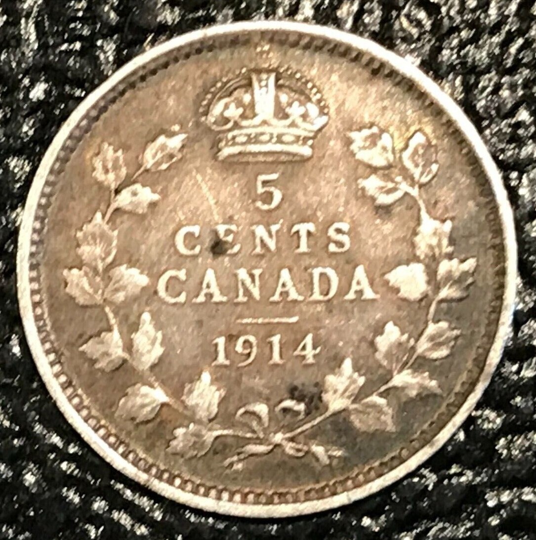 VERY NICE 1914 CANADA SILVER 5 CENTS COINS-JUL145