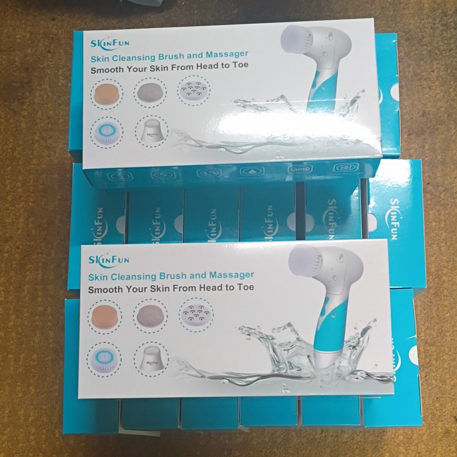 bulk lot SkinFun Skin Cleansing Brush and Massager 3 Speeds 5 Heads Blue White