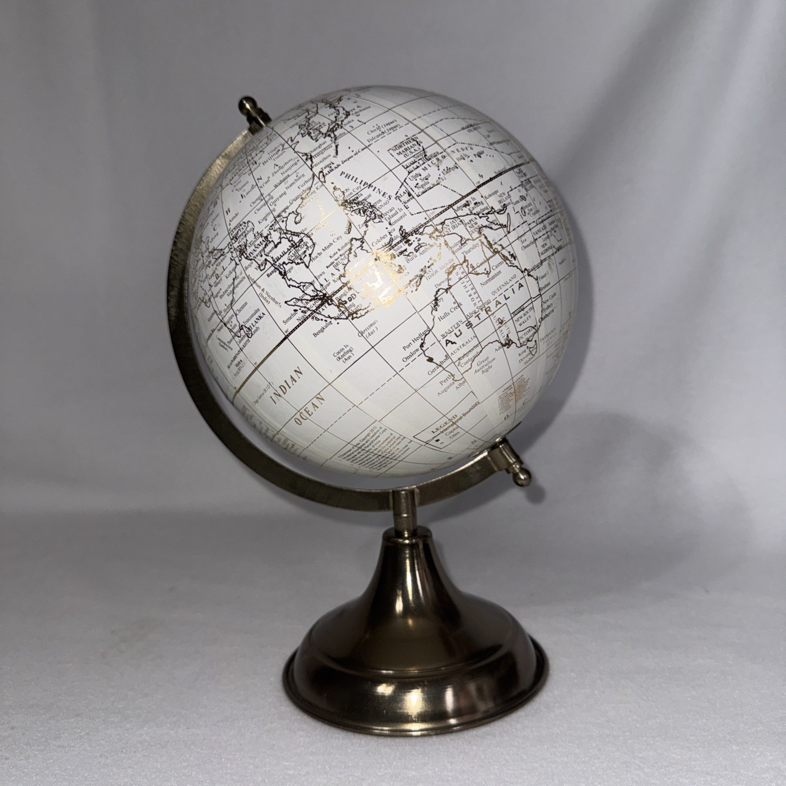 World Map Globe Brass Antique Ornament Metal Stand Political Table Top Globe