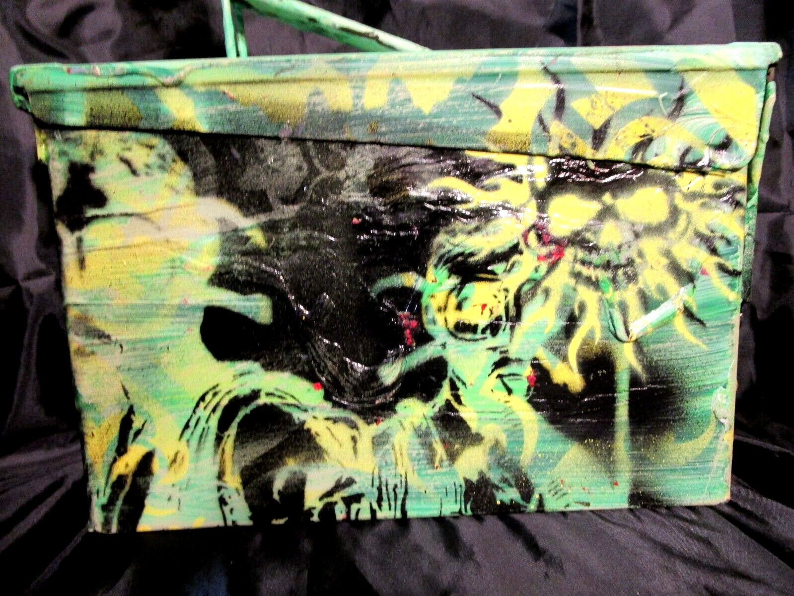 Musk Yai Painted Vintage Military AMMO CAN METAL AMMO CAN BOX 