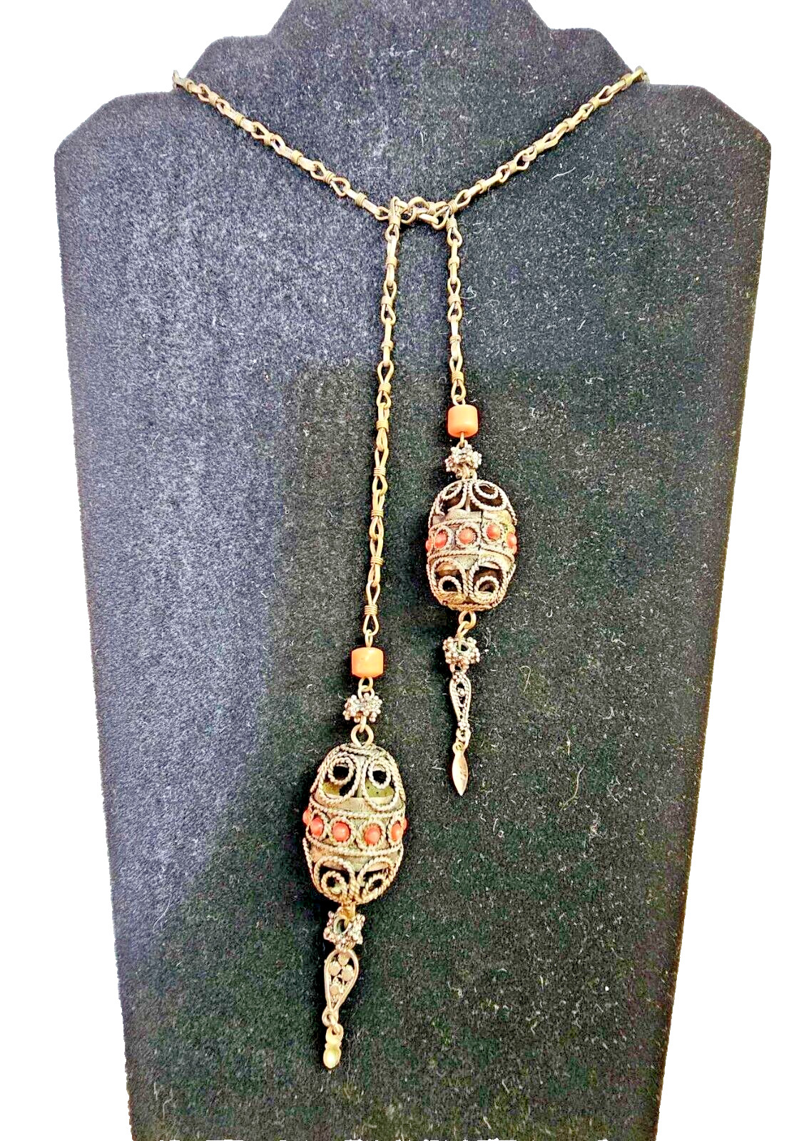 Vtg Metal Chain Lariat/Necklace Dangle Filigree w Red Stone & coral COLOR 31"