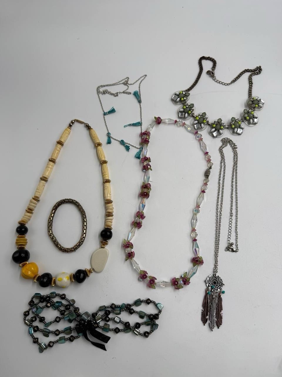 Lot of 7 Fashion Necklaces & Bracelet Statement Beaded Boho Vintage Style