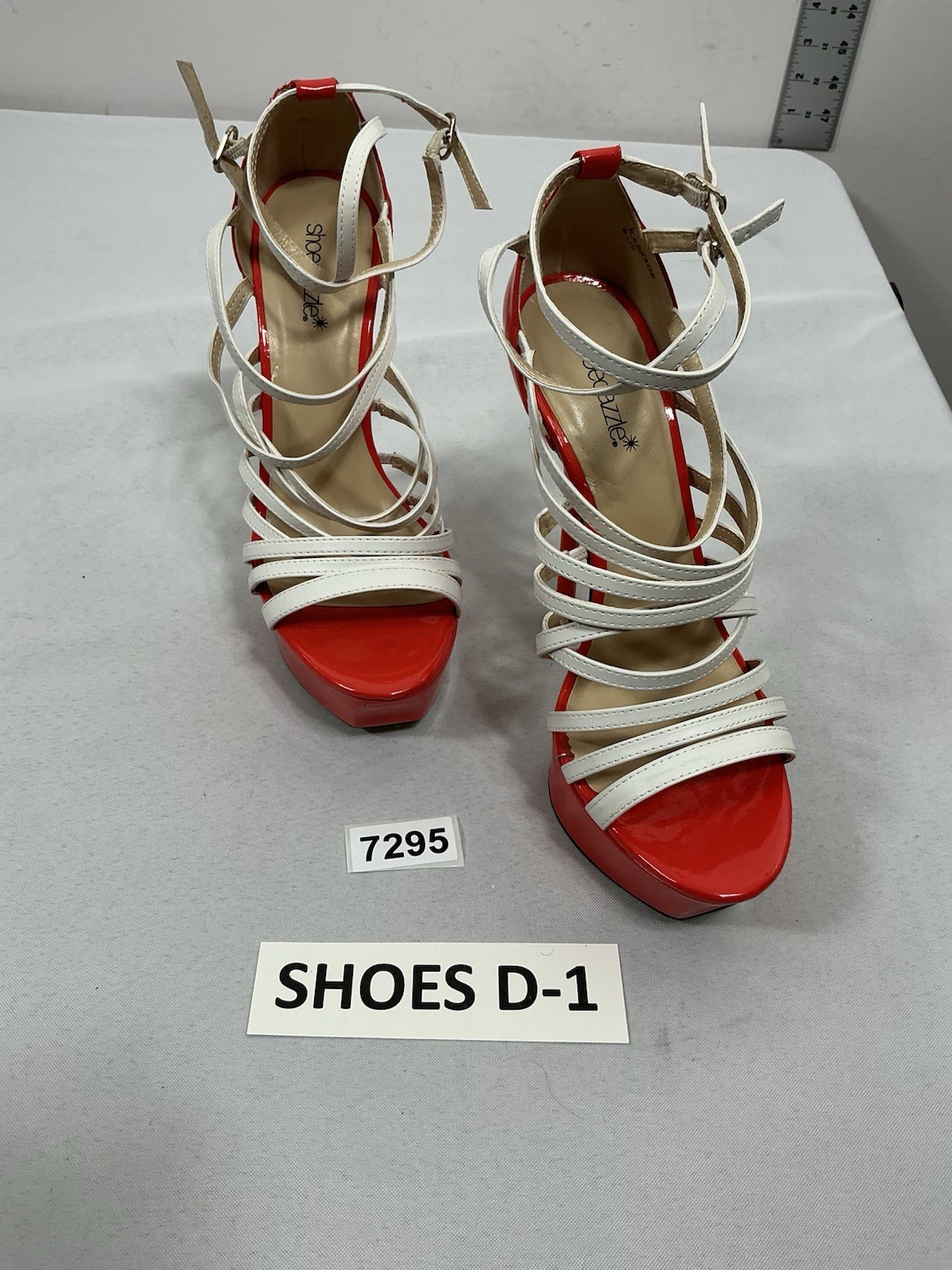 Womans New Shoe Dazzle Strappy Platform Stiletto Sandals 9 Red White
