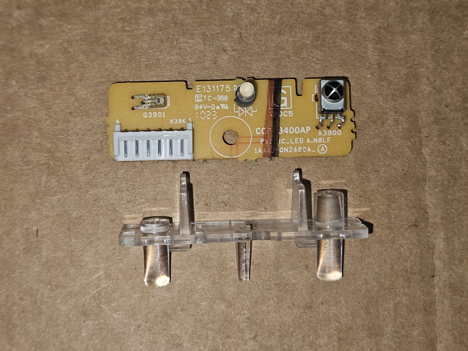 Sanyo Plasma TV DP42740 IR Sensor LED Board CCP-3400AP 1AA4B10N2480A E131175