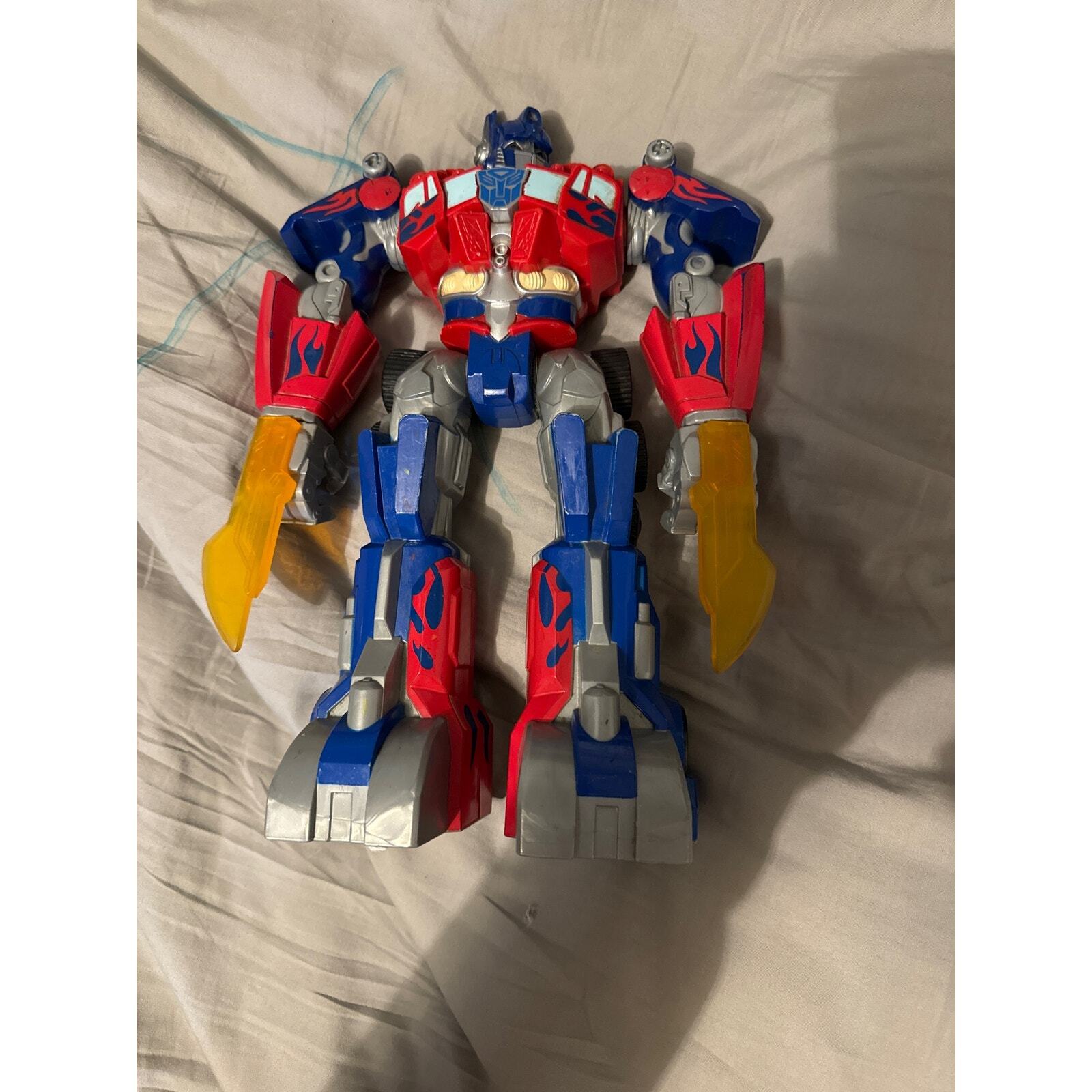 Transformers Hasbro Optimus Prime Auto bot Robot 2009 Action Figure