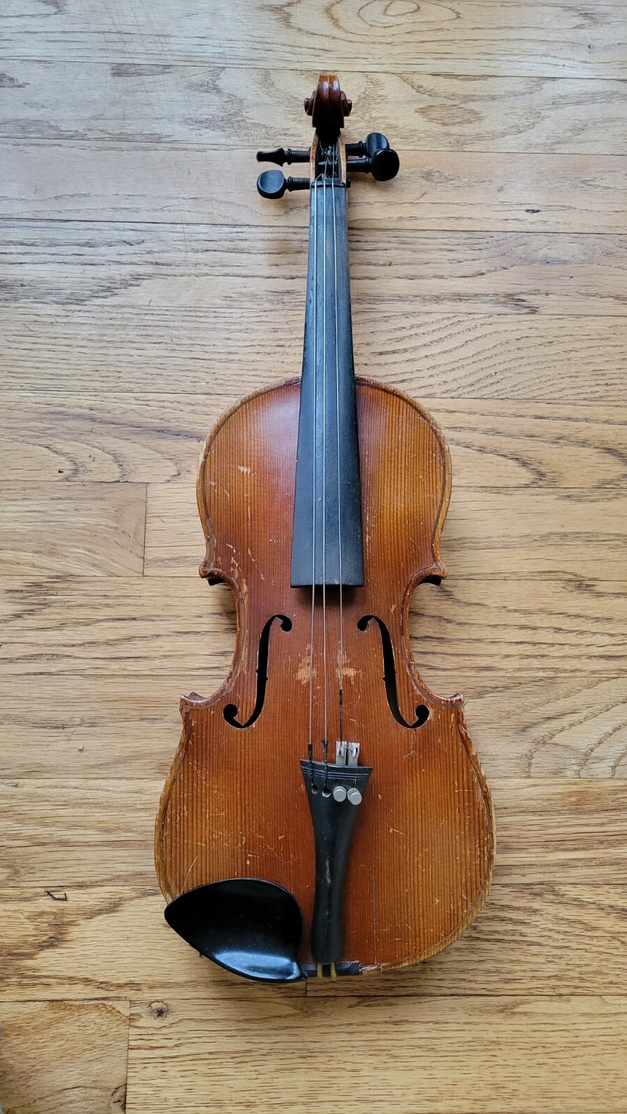Vintage 1/2 size German violin, Sold as is