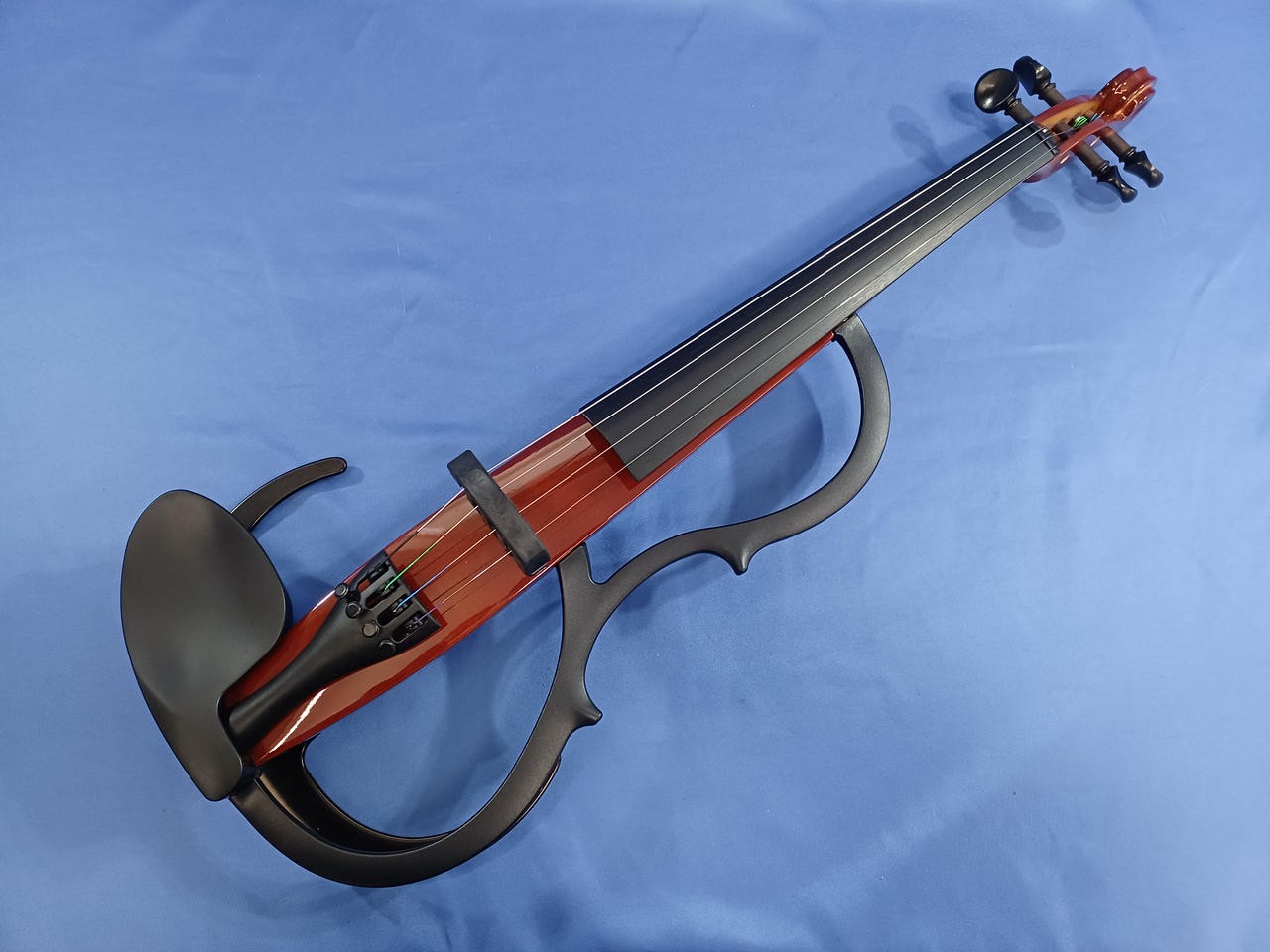 YAMAHA SV150 silent violin