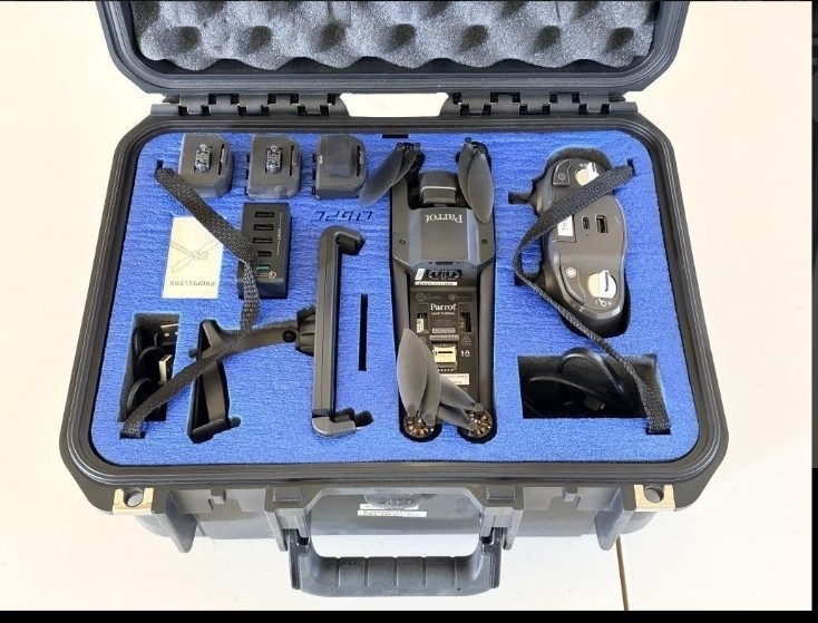 Parrot ANAFI Pro Tactical Drone 4K Camera & FLIR Lepton 3.5 Sensor