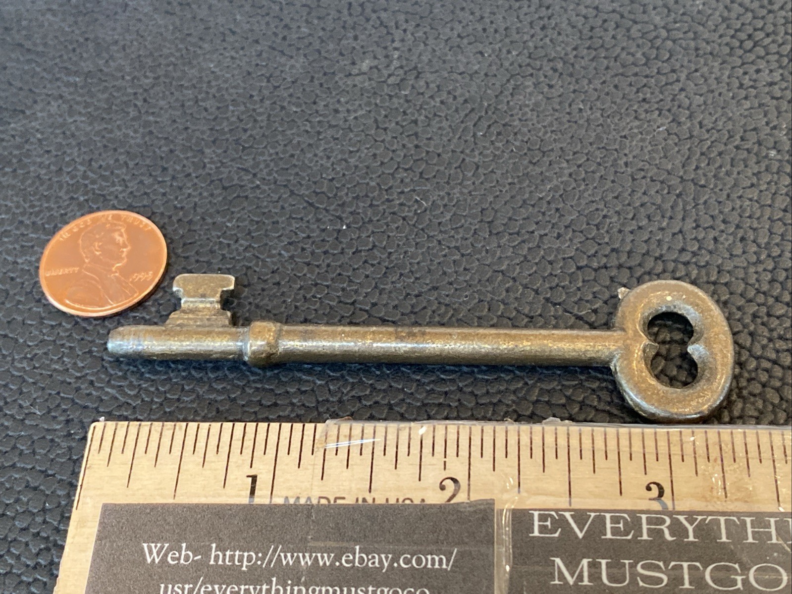Vintage Cast Solid Brass Key 3-7/16” Long SINGLE BIT SOLID BARREL Antique