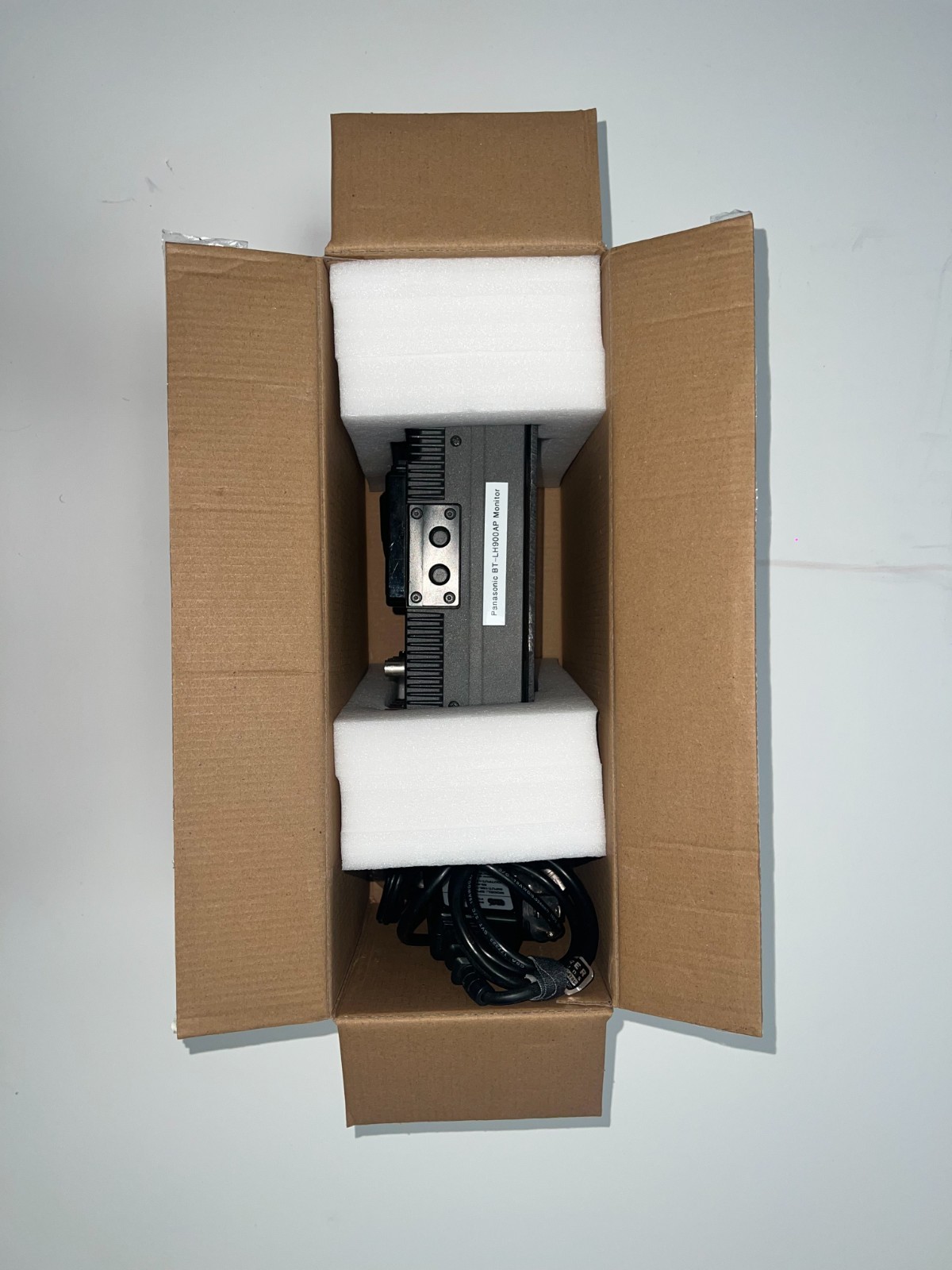 Panasonic BT-LH1700W 17" HD LCD Monitor