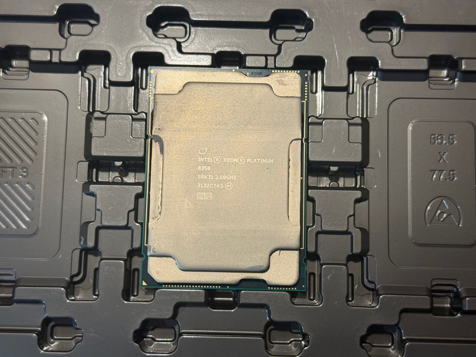 SRKJ1 Intel Xeon Platinum 8358 32-Core 2.60GHz 48MB 250W Processor 