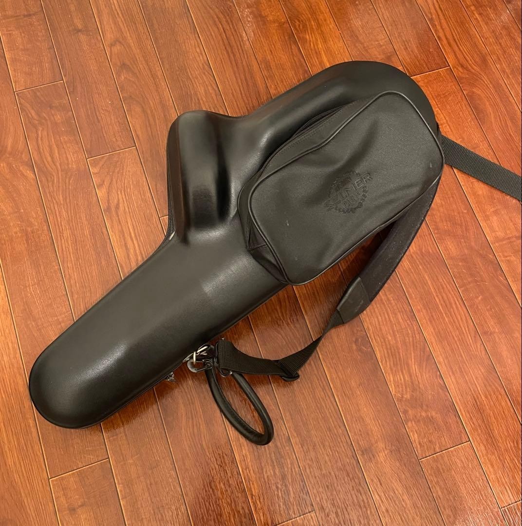 SELMER alto saxophone case black