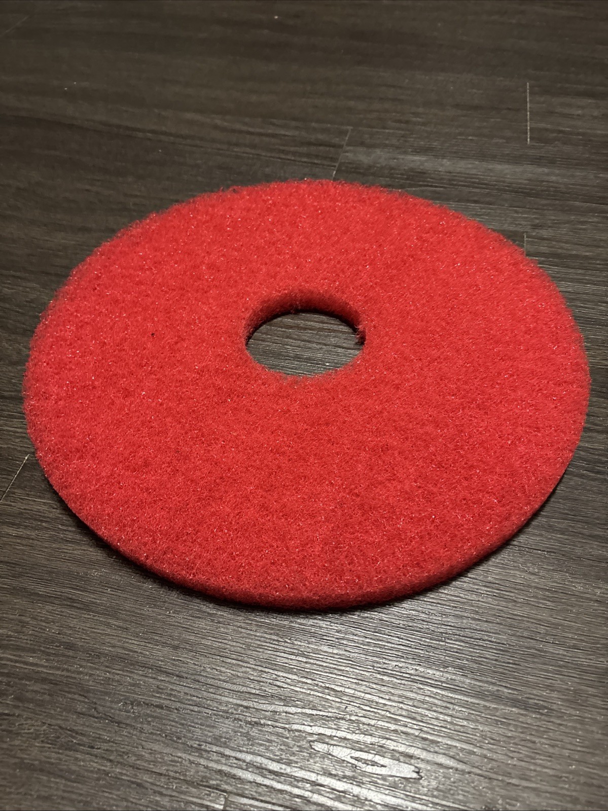 Red Buffing Floor Pad For Cleaning and Polishing Floors With Floor Machines 15in