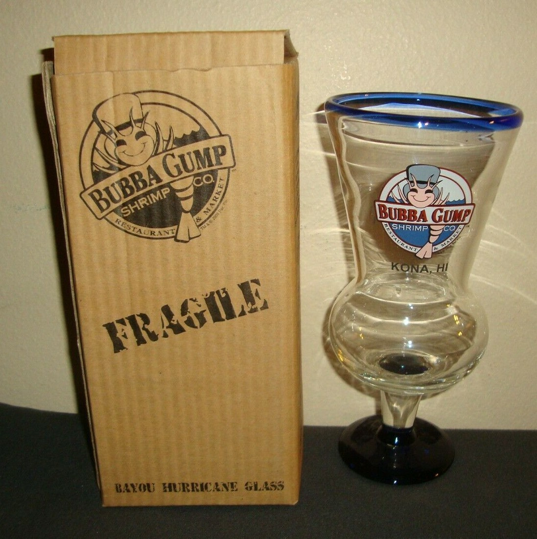 Bubba Gump Shrimp Co Bayou Hurricane Glass Kona HI Hawaii 