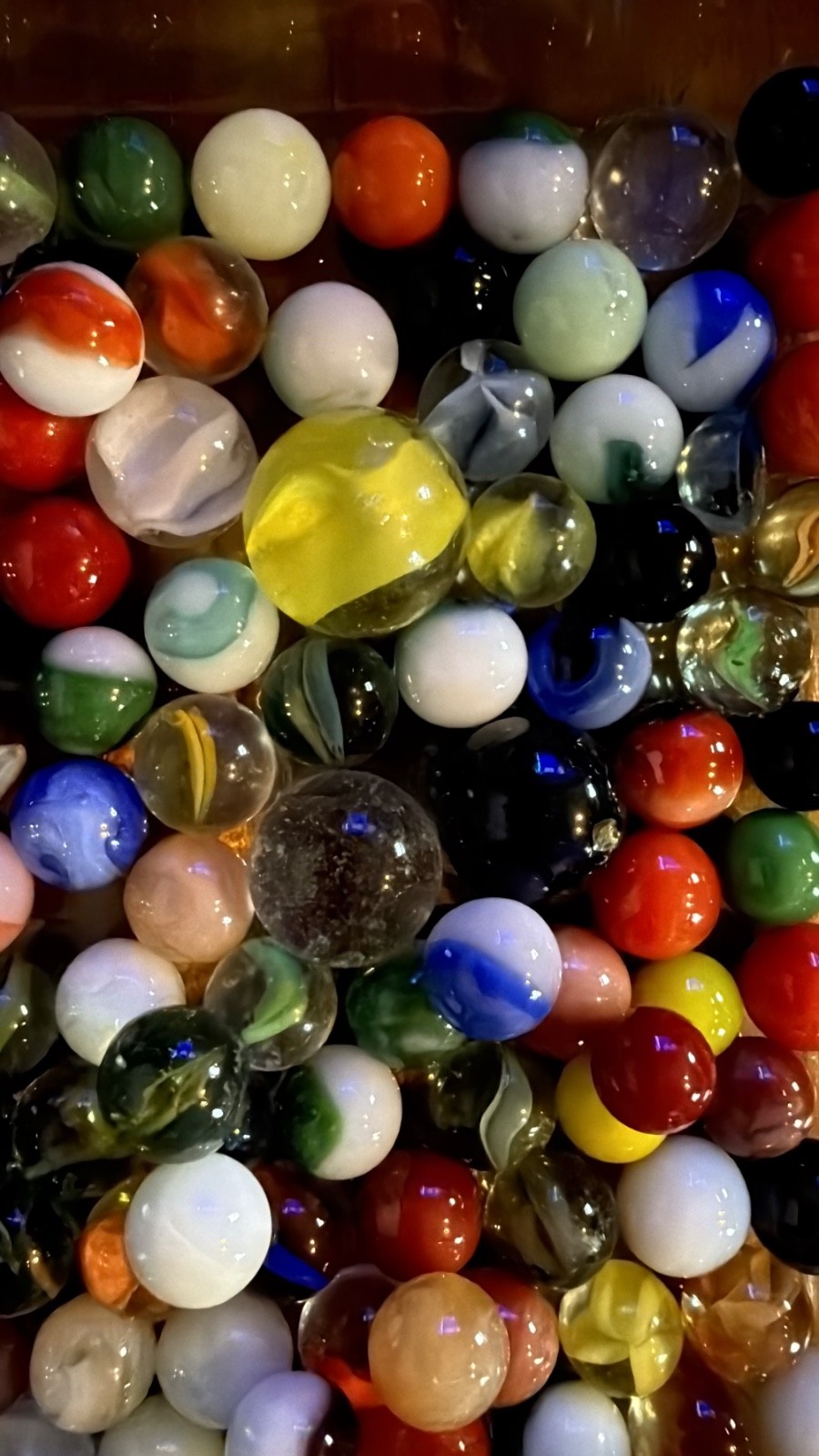 Vintage Marbles (Slags, Swirls, Cats Eyes, Bennies, Etc).Each lot varies Lot#123