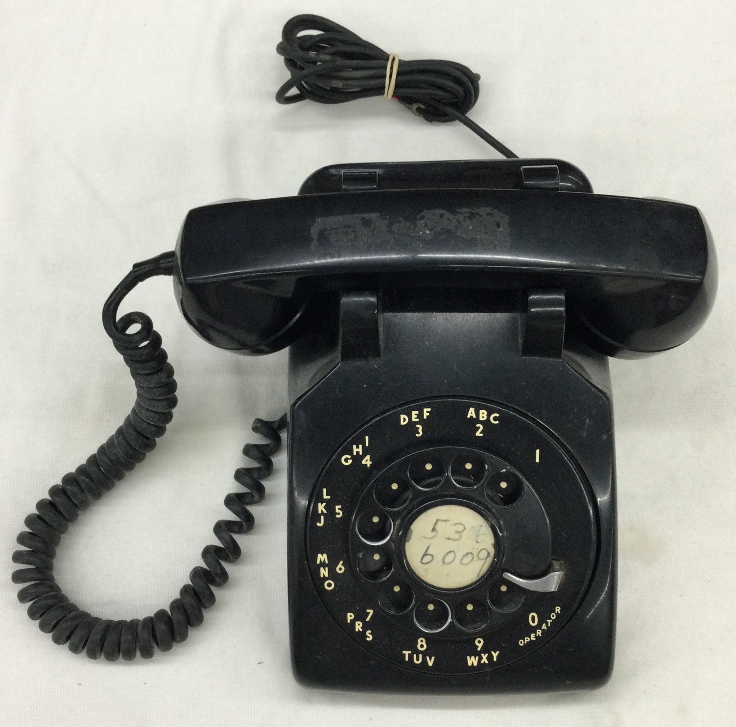 Vintage Telephone Rotary Dial Desk Phone, Black, W/Cord, Preowned c5