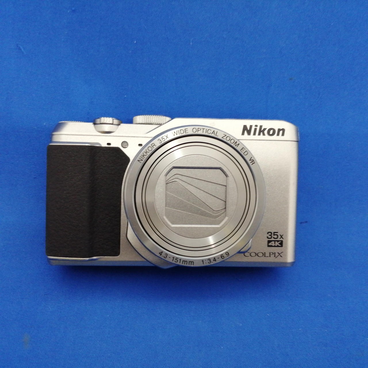 Nikon COOLPIX A900 Digital Camera 20MP 35x Optical Zoom Used From Japan