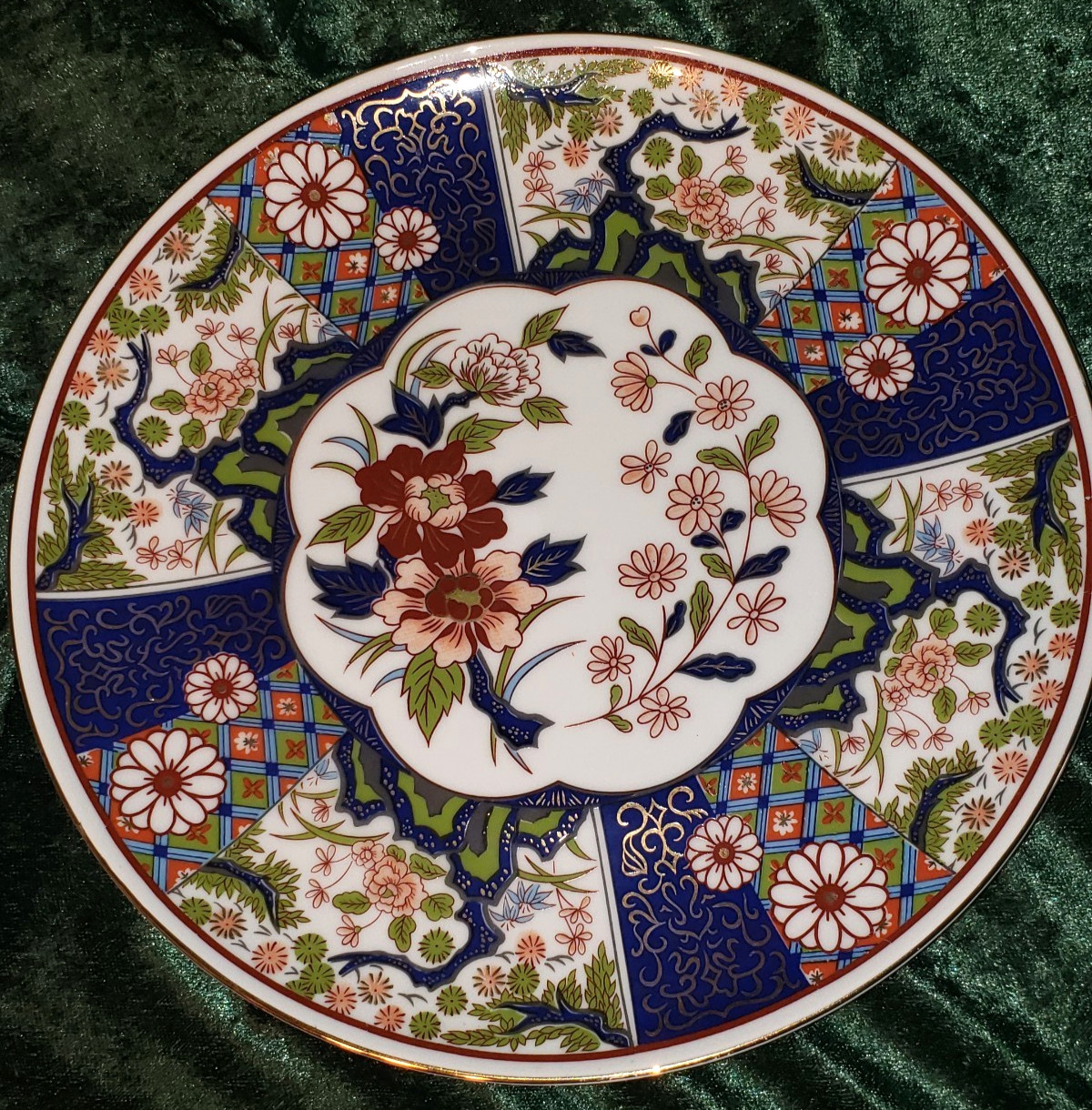 Chinese Marked Decorative Large Plate 10 1/4" Flowers