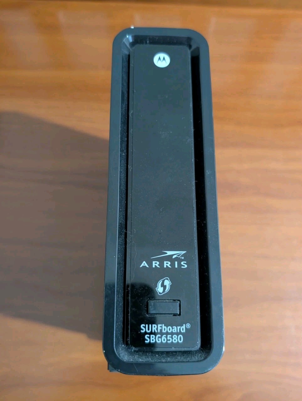 ARRIS SURFboard SBG6580 DOCSIS 3.0 Wi-Fi Cable Modem Router, 4 LAN Ports