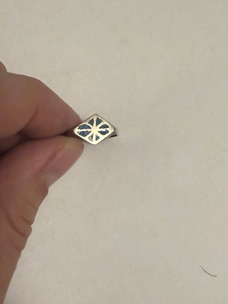 VTG Mexico Tribal - Turquoise Chip Inlay -925 Ring - Size 5 SIGNED ECL