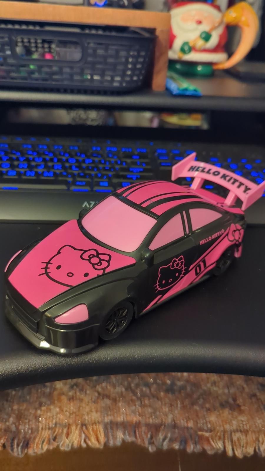 Hello Kitty RC Race Car . Sanrio