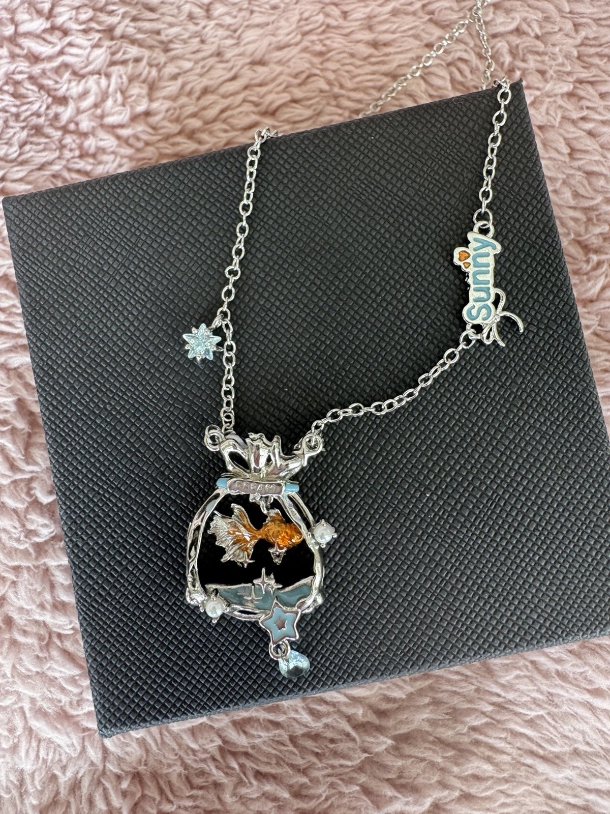 Silver Goldfish Elegant Necklace 🐟🐟