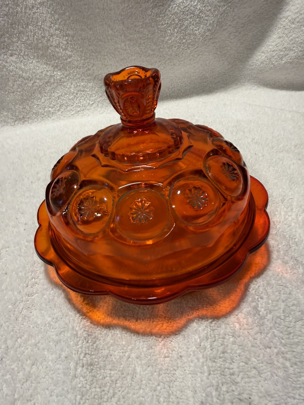 LE Smith Covered Cheese dish Amberina Moon and Stars