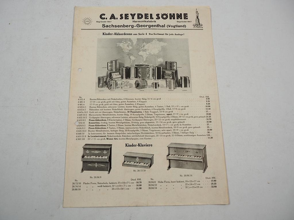 Children's musical instruments Seydel Söhne harmonica factory Sachsenberg Georgenthal