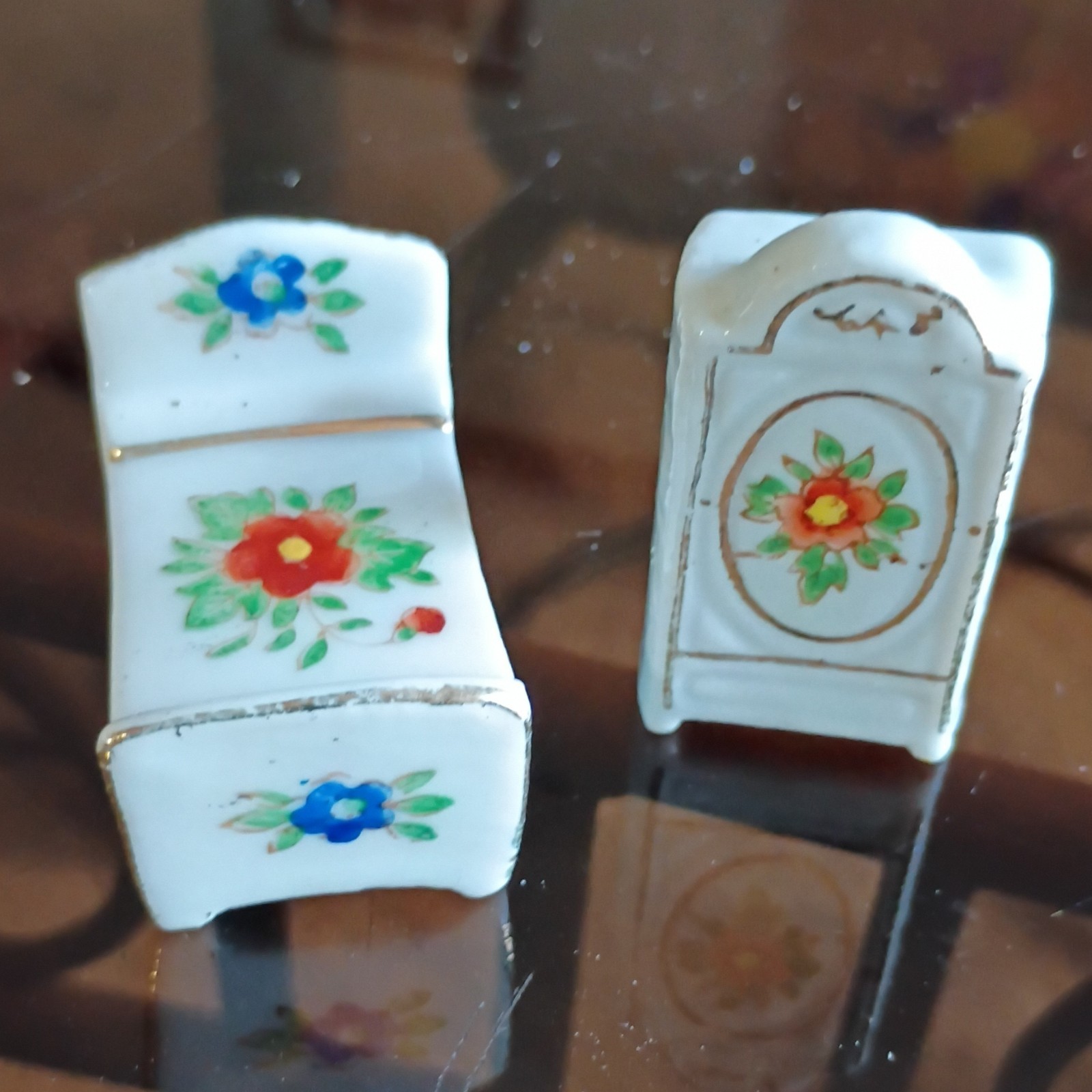 Occupied Japan Vintage Porcelain Dollhouse Bed & Wardrobe Floral 1940s