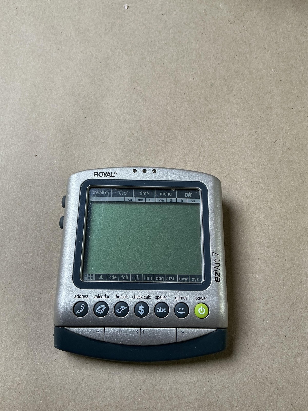 Royal EzVue 7 Electronic Organizer PDA Pocket Planner Silver Address Calendar