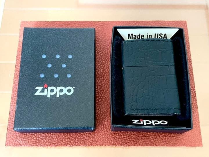 Price change Zippo Croco pattern black leather upholstery Made in 2007 Unused