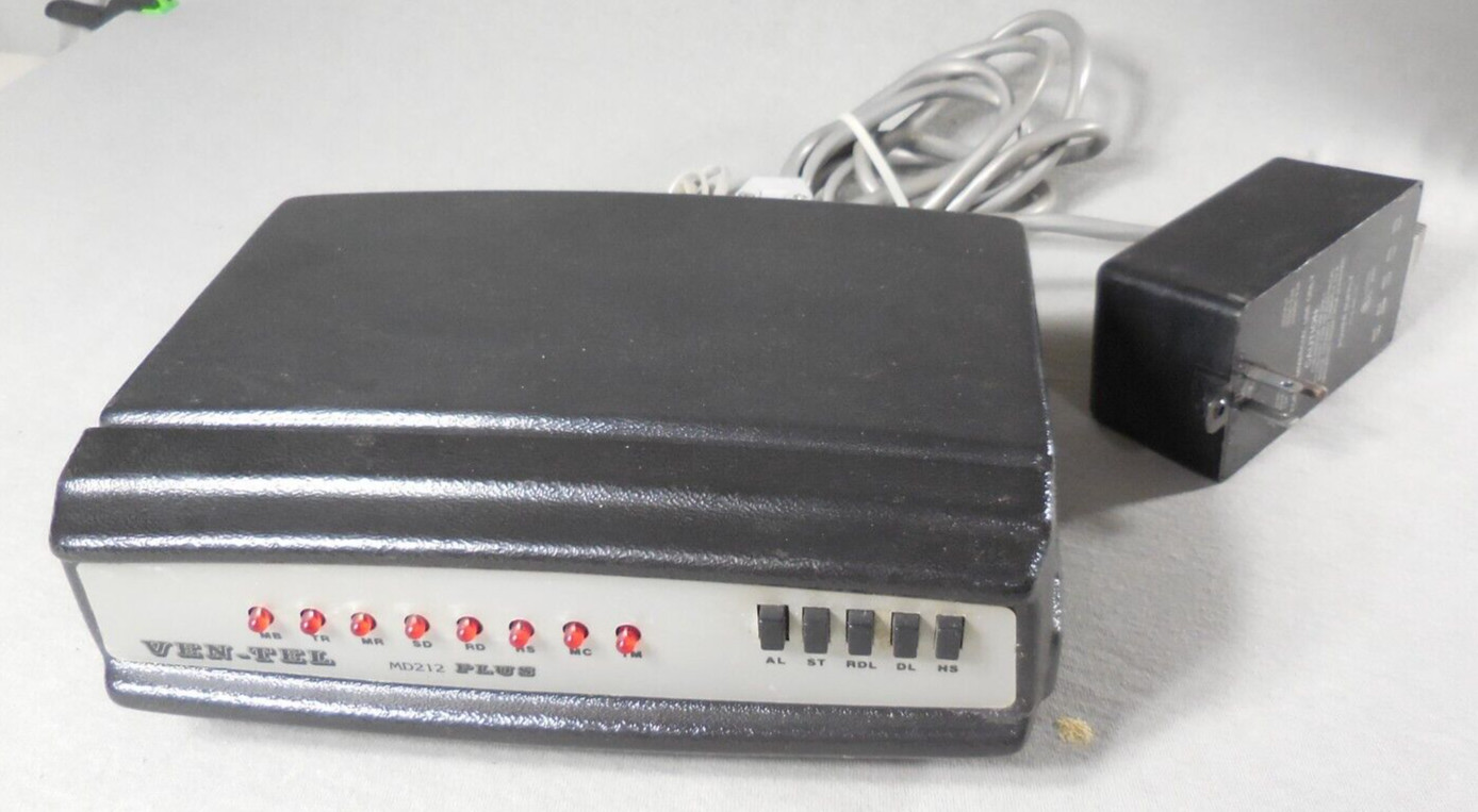 VEN-TEL MD212 PLUS  MODEM circa 1982 Auto Dialing Via RS-232 Port 300/1200 BAUD