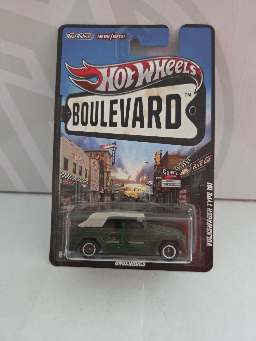 Hot Wheels 2012 Boulevard Underdogs Volkswagen Type 181 Olive Green Real Riders