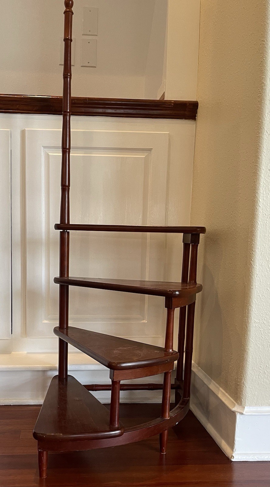Spiral Library Wood Steps Faux Bamboo Step Ladder Shelf Victorian Reproduction