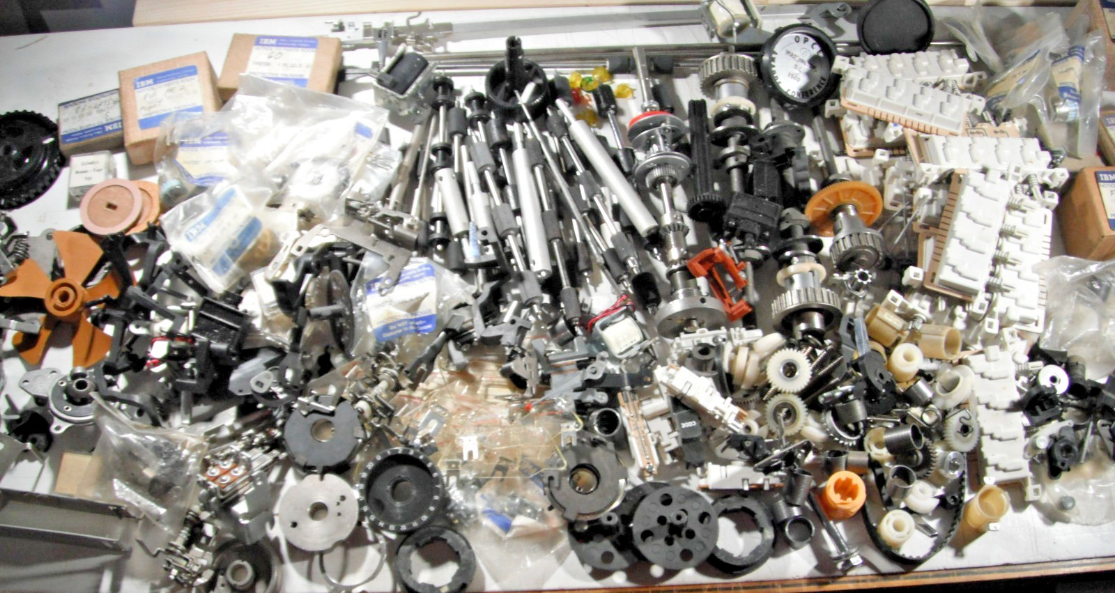 IBM Vintage PRINTER PARTS  Big Collection of 70's & 80's REPAIRMAN PARTS