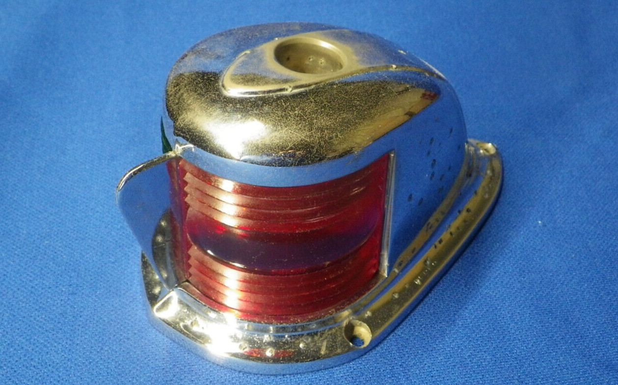 Vintage Bow Light - Red/Green