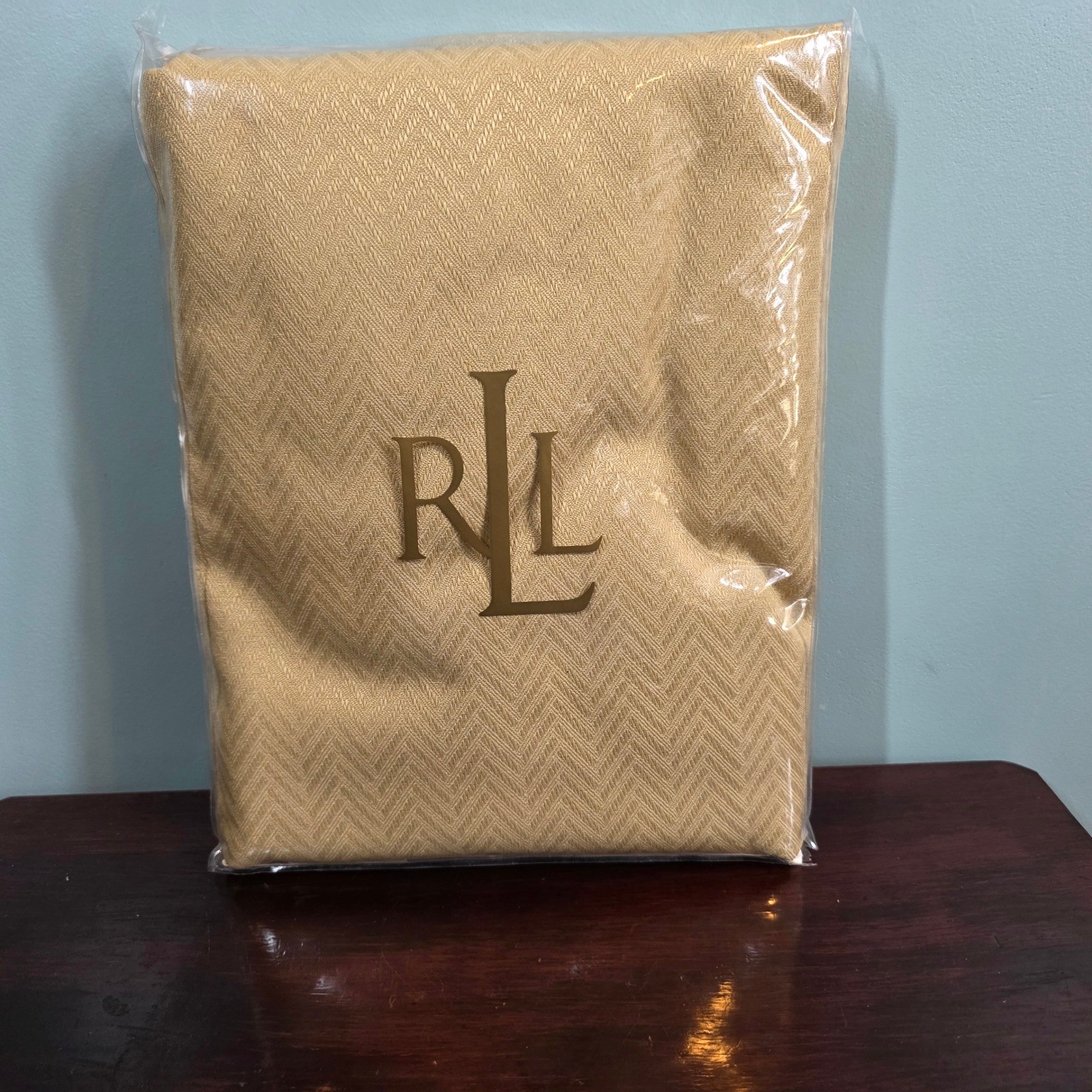 Lauren Ralph Lauren Tablecloth 60x84 Oblong Butter Basketweave 2159330BB NEW