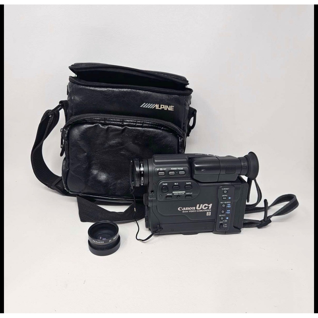 Canon UC1 8mm Video Camcorder Super-Macro AF 8x Zoom Bundle Alpine Bag Promaster