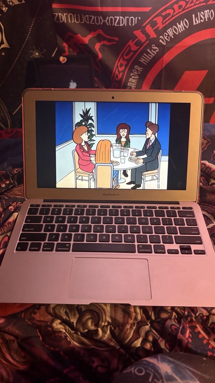 Apple MacBook Air A1465 11" 2015 Silver Intel i5 4GB 121GB SSD Monterey