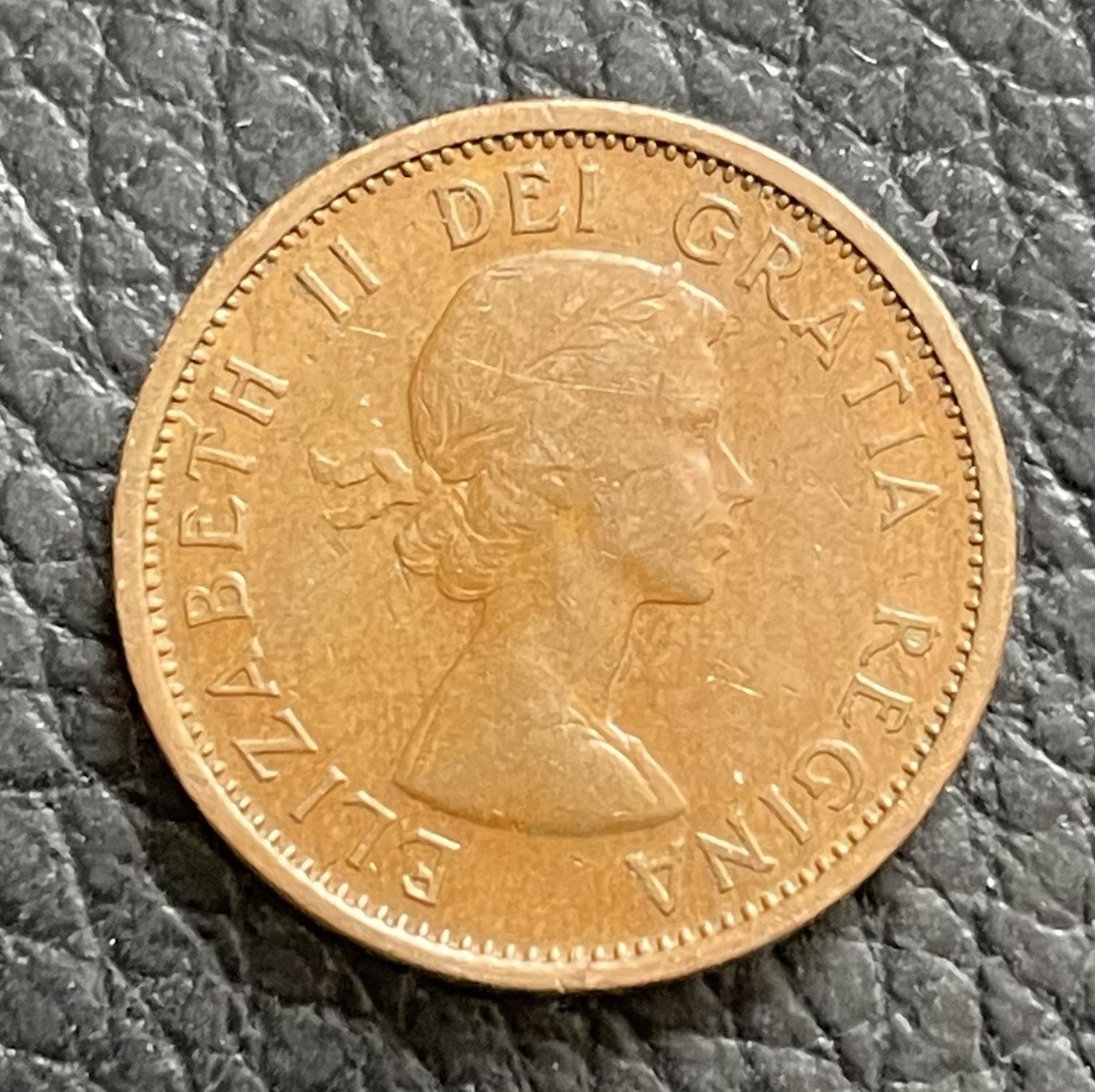 🇨🇦1957 CANADA PENNY MINT ERR DIE CHIPS ON DATE HGING 7 DBL ON 1 RE