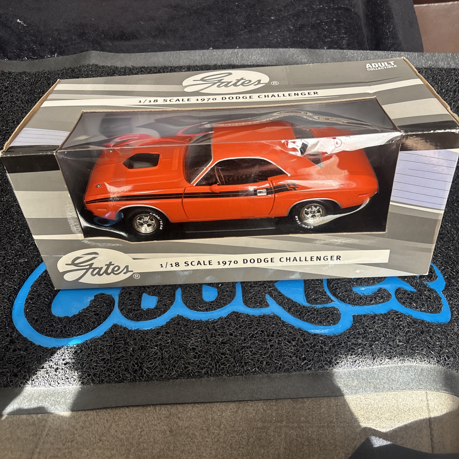 Gates 1/18 Scale 1970 Dodge Challenger RT Hemi Orange Mint/Original Box