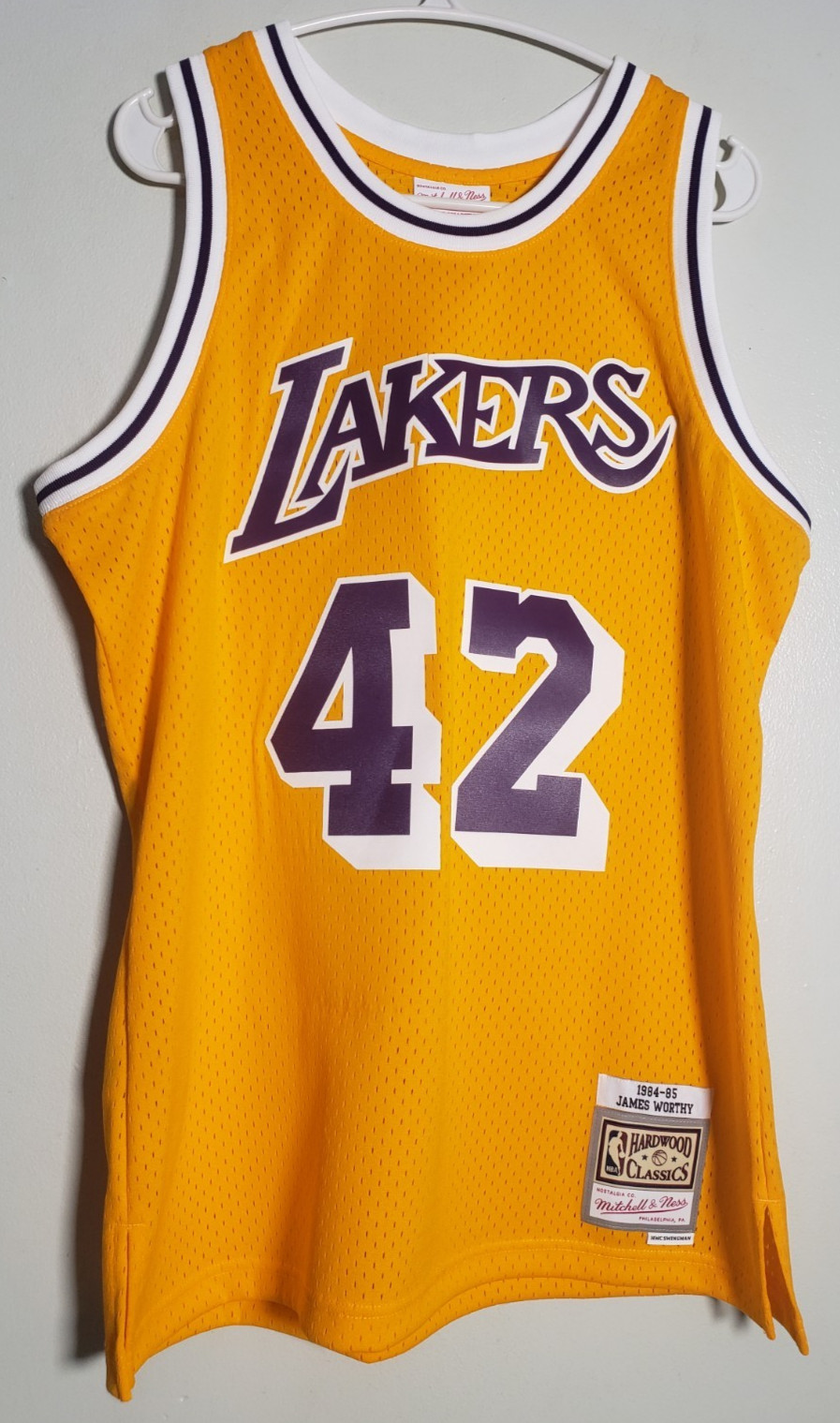 Mitchell & Ness Legacy Collection LA Lakers NBA Jersey James Worth #42 Size L